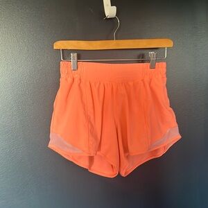 Neon pink Lululemon hotty hots